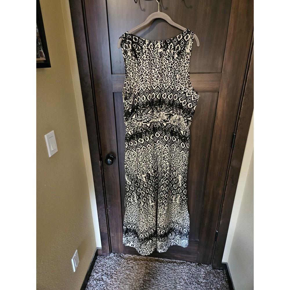 Euc Women's Plus Geometric Pattern Lightweight Ma… - image 8